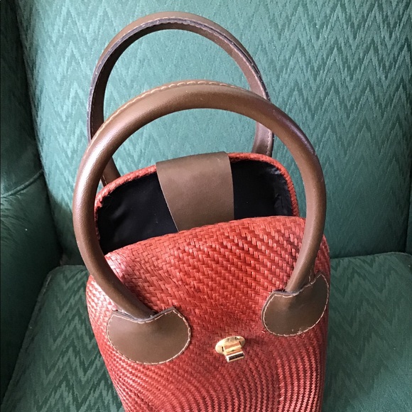 Handbag - Picture 2 of 5